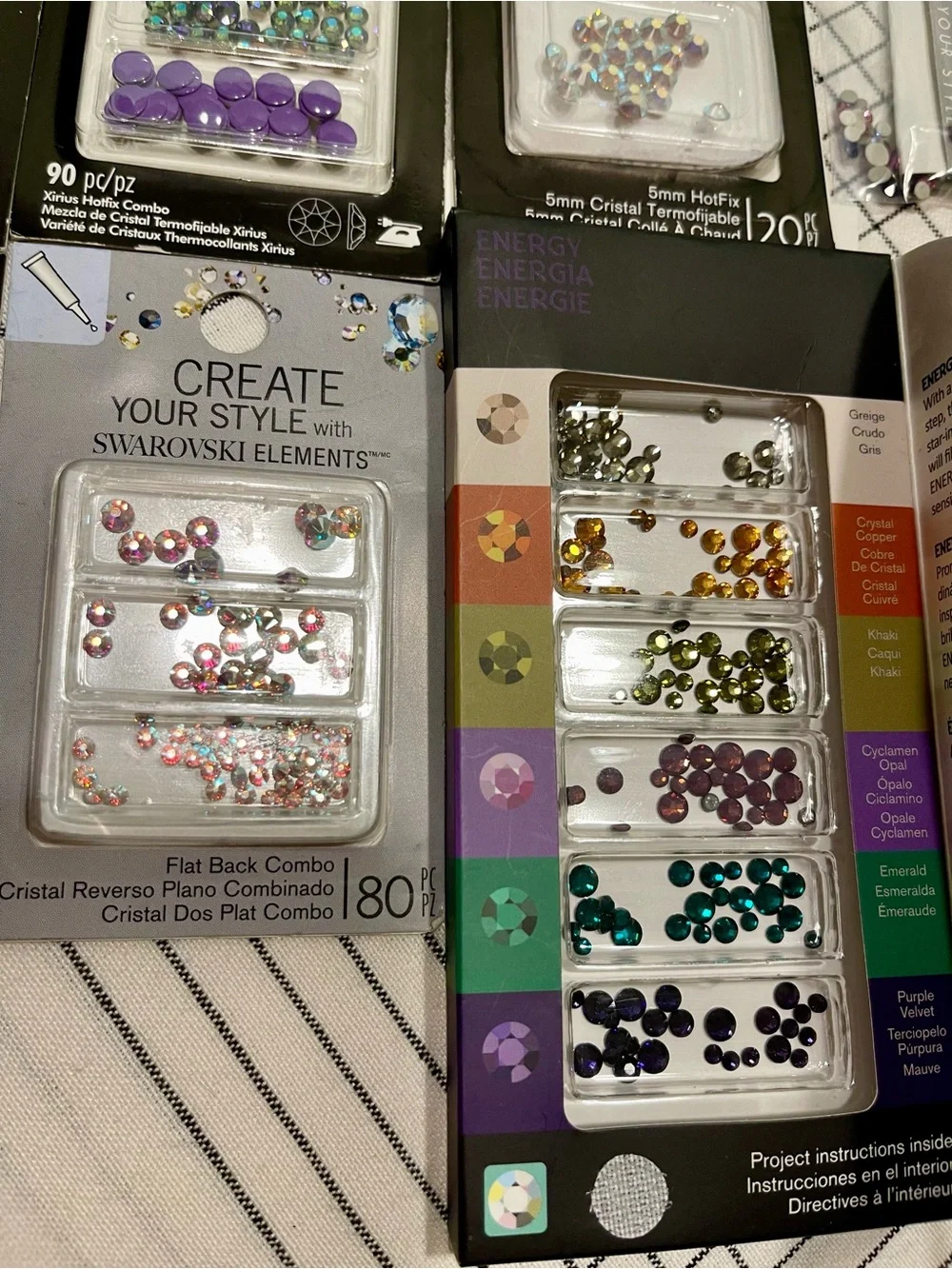 HOT FIX SWAROVSKI CRYSTALS AND TOOLS BUNDLE  MIXED COLORS NEW/SEALED